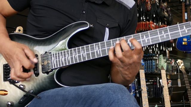 Ibanez Nita Strauss JIVA 10 Guitar review смотреть онлайн
