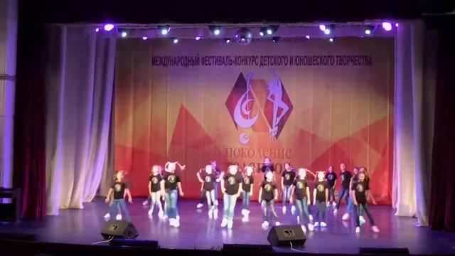 "Улыбайся" смотреть онлайн