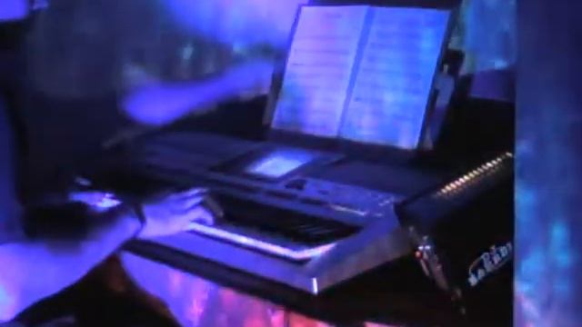 Nobody Sleeps - Dance Keyboard Composition смотреть онлайн