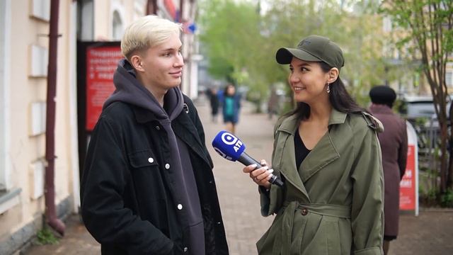 Слёзы, грусть и радость. Воспоминания уланудэнцев о последнем звонке смотреть онлайн