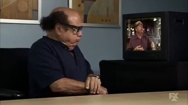 IASIP - Frank's sweat shop - what to do with cats смотреть онлайн