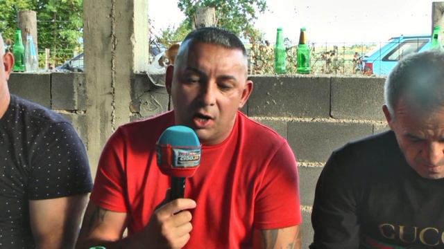 - DADO I GOLUB SE NI MALO NE PLAŠE ŽUJE TUBIĆA смотреть онлайн
