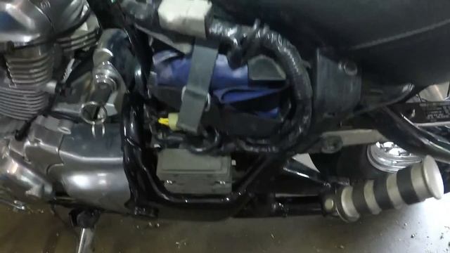 VT600C HONDA shadow battery removal смотреть онлайн