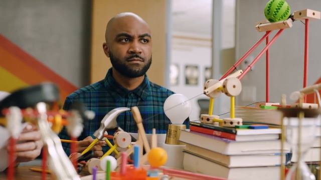 Bad Polling Is Ruining Everything | Hardly Working смотреть онлайн