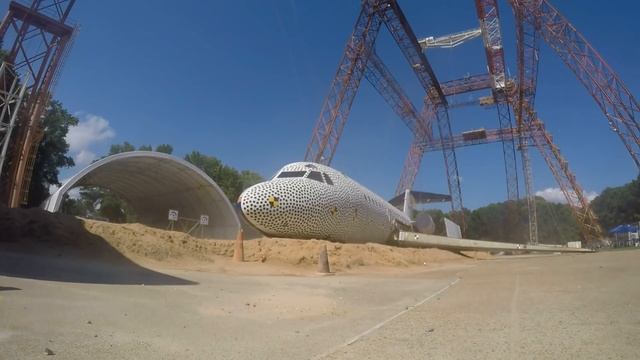 Ready, Set, Crash! Watch a Fokker F-28 Aircraft Crash Test at NASA смотреть онлайн