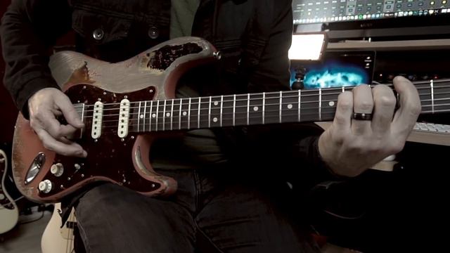 Fender Custom Shop Strat - 1963 Heavy Relic | Demo by Tim Nienhuis смотреть онлайн