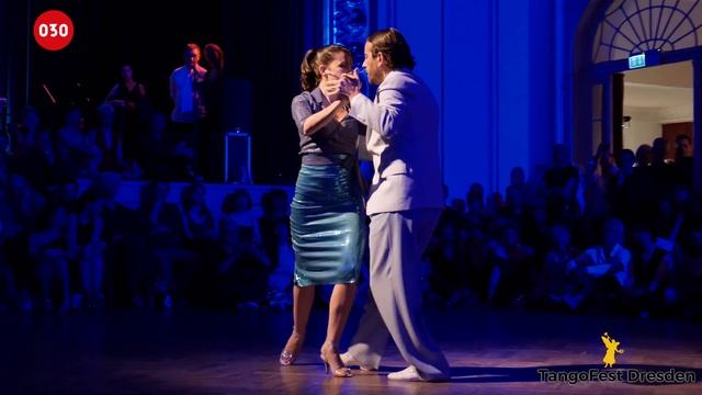 Sofia Saborido and Pablo Inza – Amar Amando смотреть онлайн
