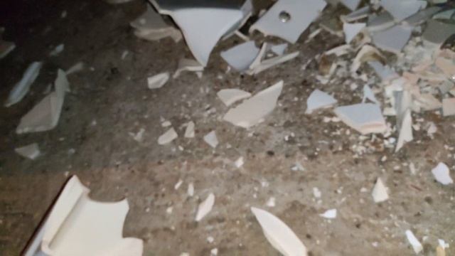 НАШЕЛ СЕРЕБРЕБРО! ЧТО МОЖНО НАЙТИ В ПОМОЙКАХ? НАШЕЛ ТЕЛЕВИЗОР! НАШЕЛ ТЕЛЕФОН! ЧТО ВЫКИДЫВАЮТ ЛЮДИ!? смотреть онлайн
