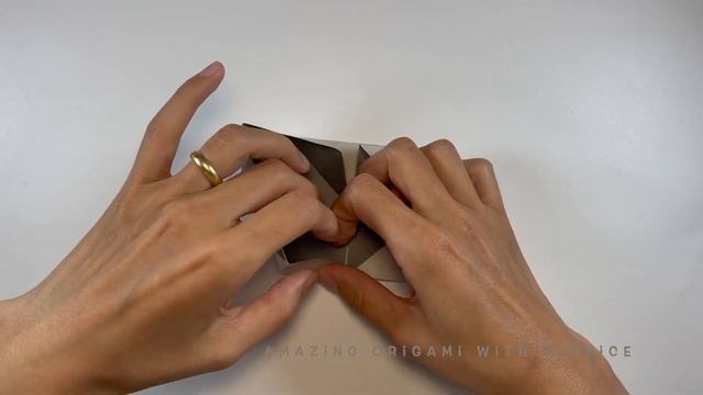 Playing Card Symbol CLUBS Tutorial ♣️ | Origami Card Games Clubs | Origami Clubs смотреть онлайн