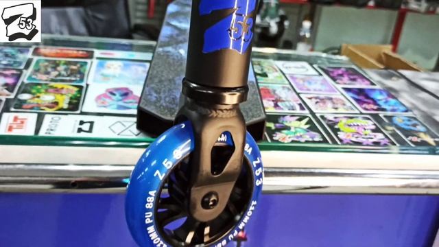 Трюковой самокат Z53 Predator 2 blue смотреть онлайн