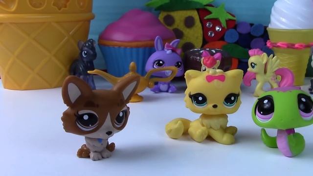Bobbleheads LPS Kitty Corgi Snake Littlest Pet Shop Toy Review Shopping Haul Opening смотреть онлайн