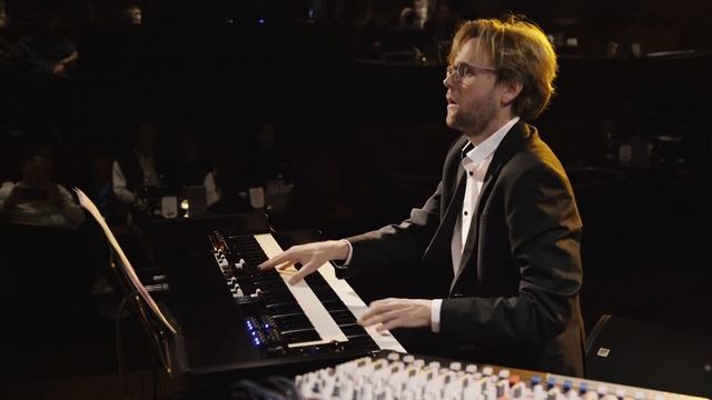 Michael Hornstein`s Groovy Organ Trio "God Bless The Child" смотреть онлайн