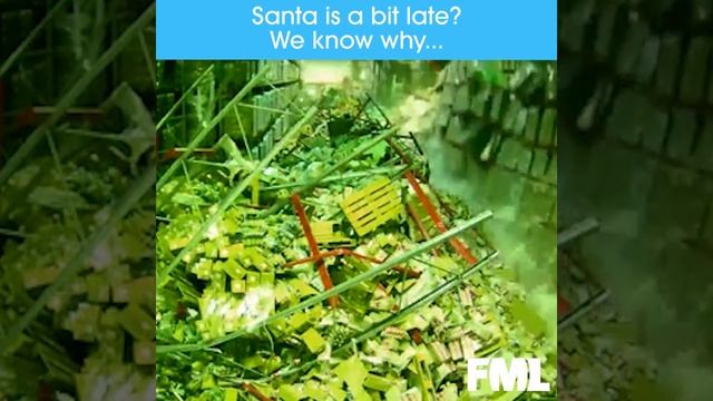 Santa is a bit late смотреть онлайн