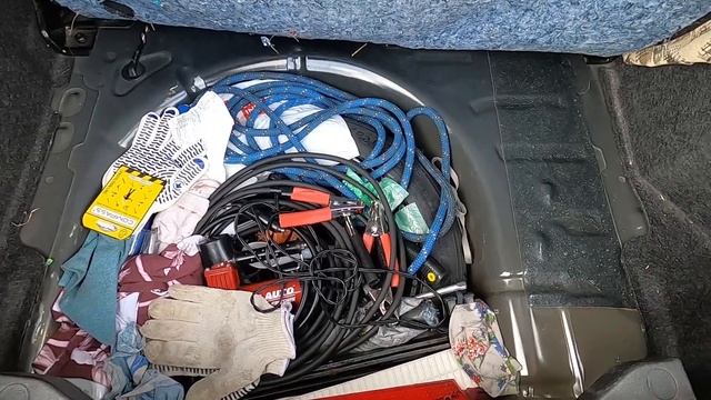 Большой обзор, маленькой машинки: Ford Fiesta 2015 USA SE. Часть №1. смотреть онлайн