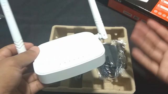 Unboxing Tenda N301 Router Super Economico смотреть онлайн