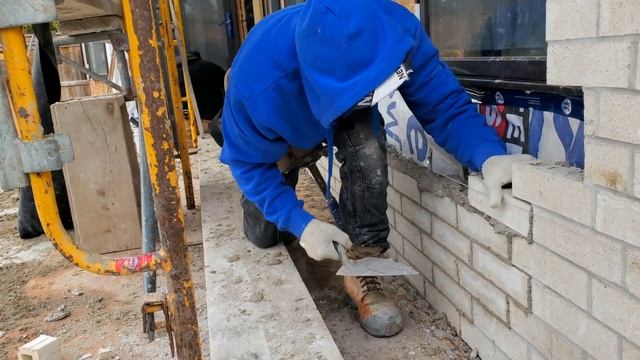 Bricklaying - Green Almost Mess Up the wall ,Bricklayer Problem смотреть онлайн