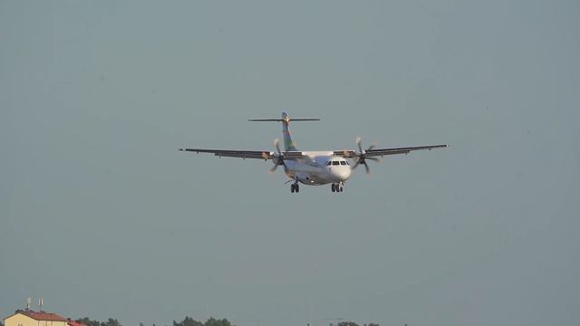 Sweden, Stockholm, Bromma Airport, BRA Airlines landing смотреть онлайн