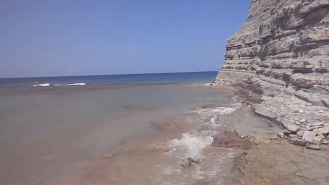 Дивноморск, море до уступа за нудистский пляж 25 07 2017г 2 смотреть онлайн