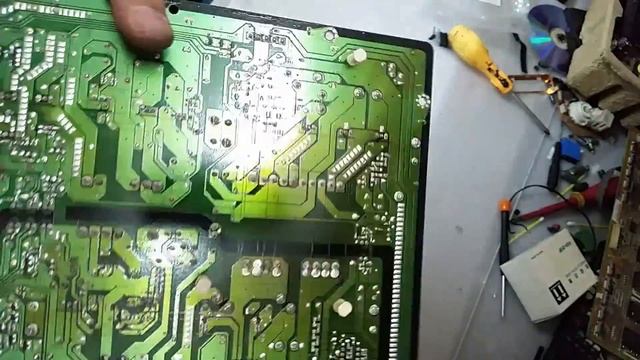 SAMSUNG PS42A410C1 PLASMA TV Repair power light works but does not start смотреть онлайн