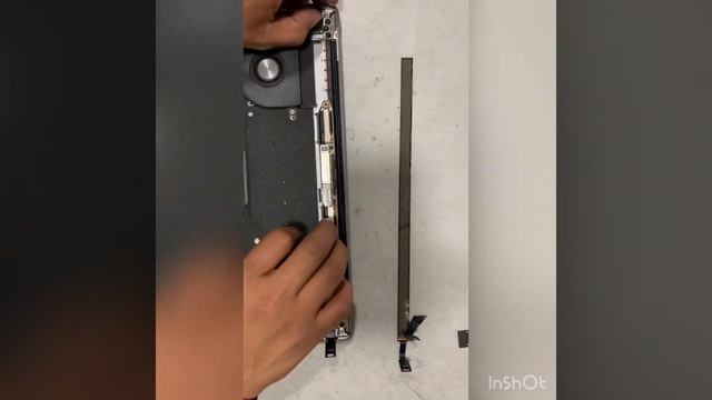 Cambio De Touch Bar A MacBook Pro A1706, Pieza Rota, Centro De Servicio Cdmx