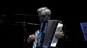 «Белым снегом» — Ирина Шоркина