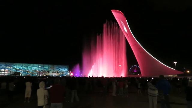 Светомузыкальное шоу фонтанов в Сочи на Медальной площади смотреть онлайн