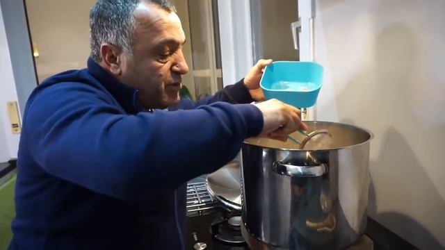 Жорж готовит харису (Հարիսա) с БАРАНИНОЙ (Հարիսա) -армянское национальное блюдо смотреть онлайн
