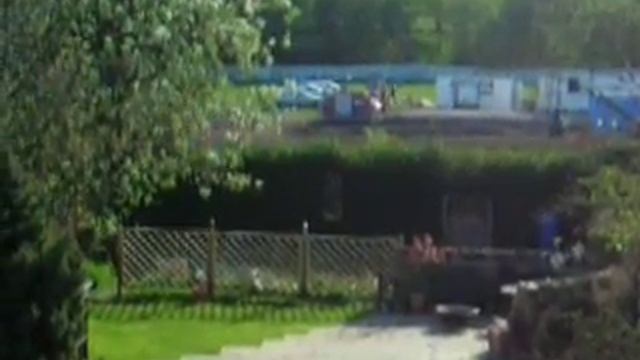 Michael Vaughan's cricket pitch смотреть онлайн