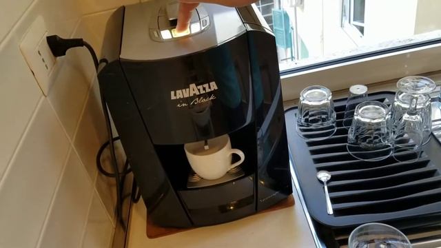 Lavazza in black смотреть онлайн