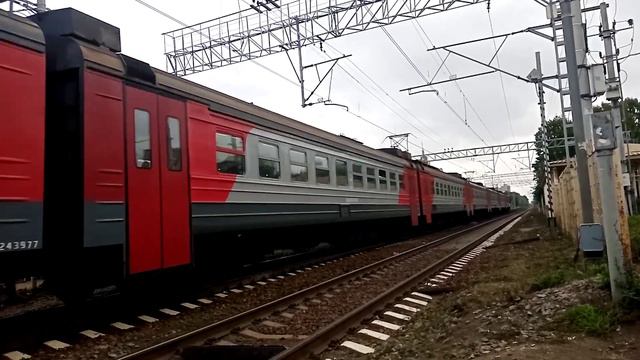 ЭД4М-0424 "Карелия" Отправляется со станции "Удельная" |Санкт-Петербург смотреть онлайн