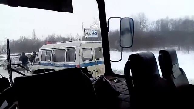 В Рыбинске перевернулся рейсовый автобус смотреть онлайн