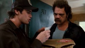 Доставка (комедия "Эйс Вентура: Розыск домашних животных/Ace Ventura: Pet Detective", 1993)