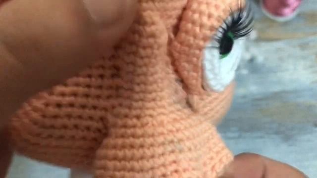 AMİGURUMİ CADI YAPIMI 5.bölüm (yüz şekillendirme Ve Göz Takma) #amigurumicadı #cadı #örgücadı