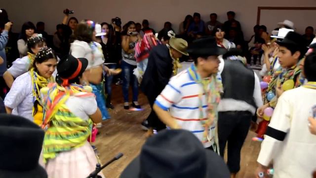 Coplas picantes 1°Taquipayanaku en Bergamo - Italia 2014 смотреть онлайн