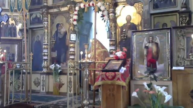 Понедельник Светлой седмицы. Вечерня. Утреня. смотреть онлайн