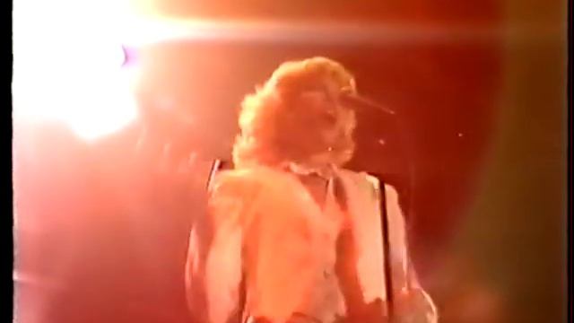 Amanda Lear - Fashion pack Live In sweden смотреть онлайн