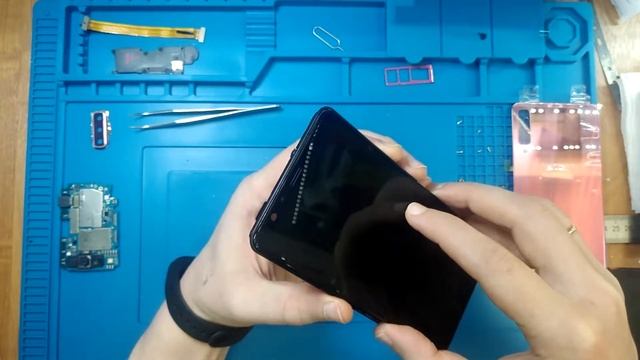 Samsung A7 2018 (A750F) нет изображения, замена экрана.
