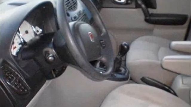 2005 Saturn VUE available from Houston Auto Emporium смотреть онлайн