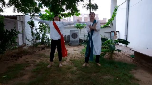 Teri mitti mai mil java mom daughter dance смотреть онлайн