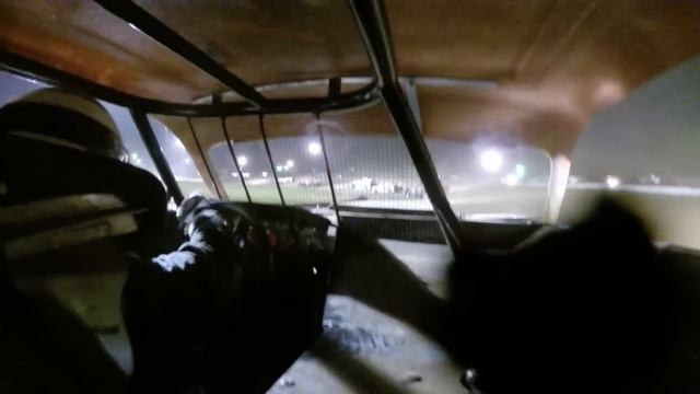 Victor Earle Jr. #00 | In-Car Camera | McKean County Raceway | 5-31-14 смотреть онлайн