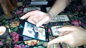 ОНЛАЙН ГАДАНИЕ ХОЧЕТ ЛИ ОН МЕНЯ. ТАРО МАНАРА