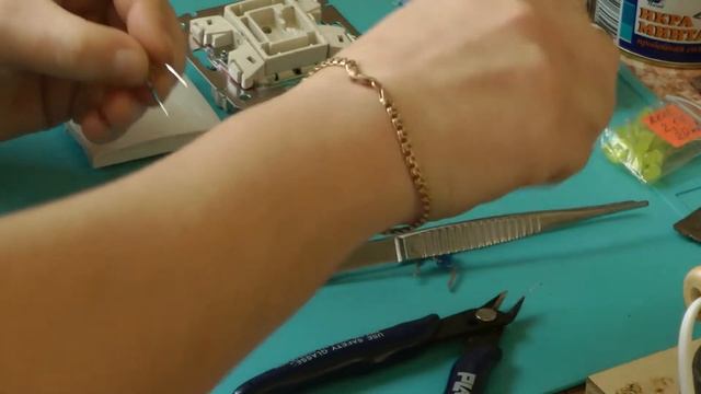 Замена лампочки подсветки в выключателе. смотреть онлайн