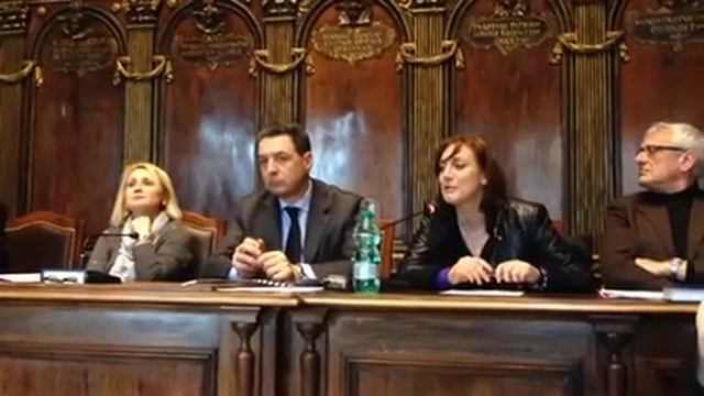 "L'ultima canzone" al Teatro tenda, Teresa Mascolo. direttore del Penitenziario Mammagialla смотреть онлайн