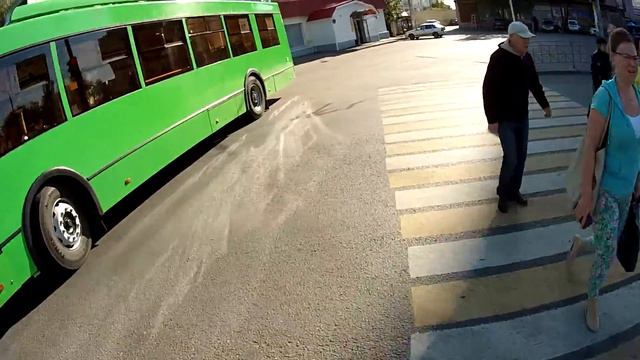 Еду на работу в последний день лета (часть 2) или голубь-самоубийца и ящик с велосипедами смотреть онлайн