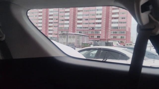 Гарантийная замена правой форточки (правое заднее стекло) у дилера. Toyota Fortuner BLACKBLACK 2022 смотреть онлайн