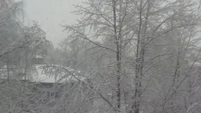 После оттепели чистый снег Богородска плюс волшебный вид Ногинска от Майкрософта смотреть онлайн