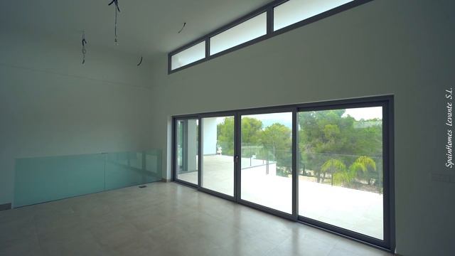 Современная вилла в Хавеа, район Piver, пляж Arenal, продажа. Недвижимость в Испании, Javea смотреть онлайн