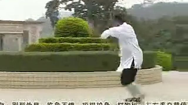 Короткая Палка Лун Мэнь, разгоняющая дюжину собак смотреть онлайн