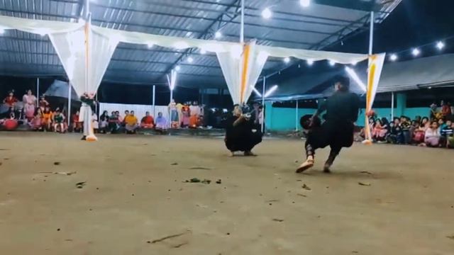 Thang Taa Martial arts show at Yurembam//'Nongchup pana huyel langlon sindamsnlen//#Origin смотреть онлайн