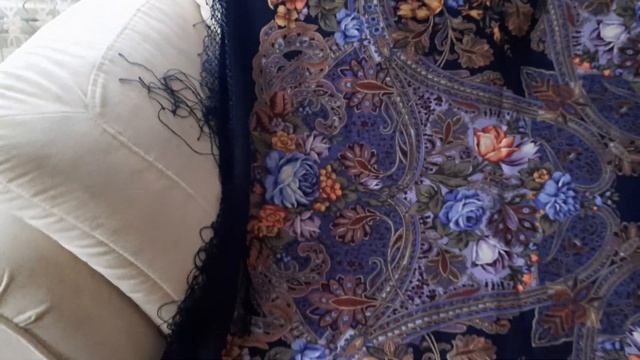 моя коллекция павловопосадских платков и шалей смотреть онлайн